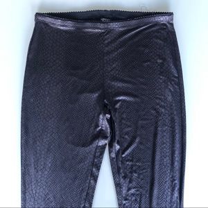 HUE Brand - Faux Leather Snake Print Leggings